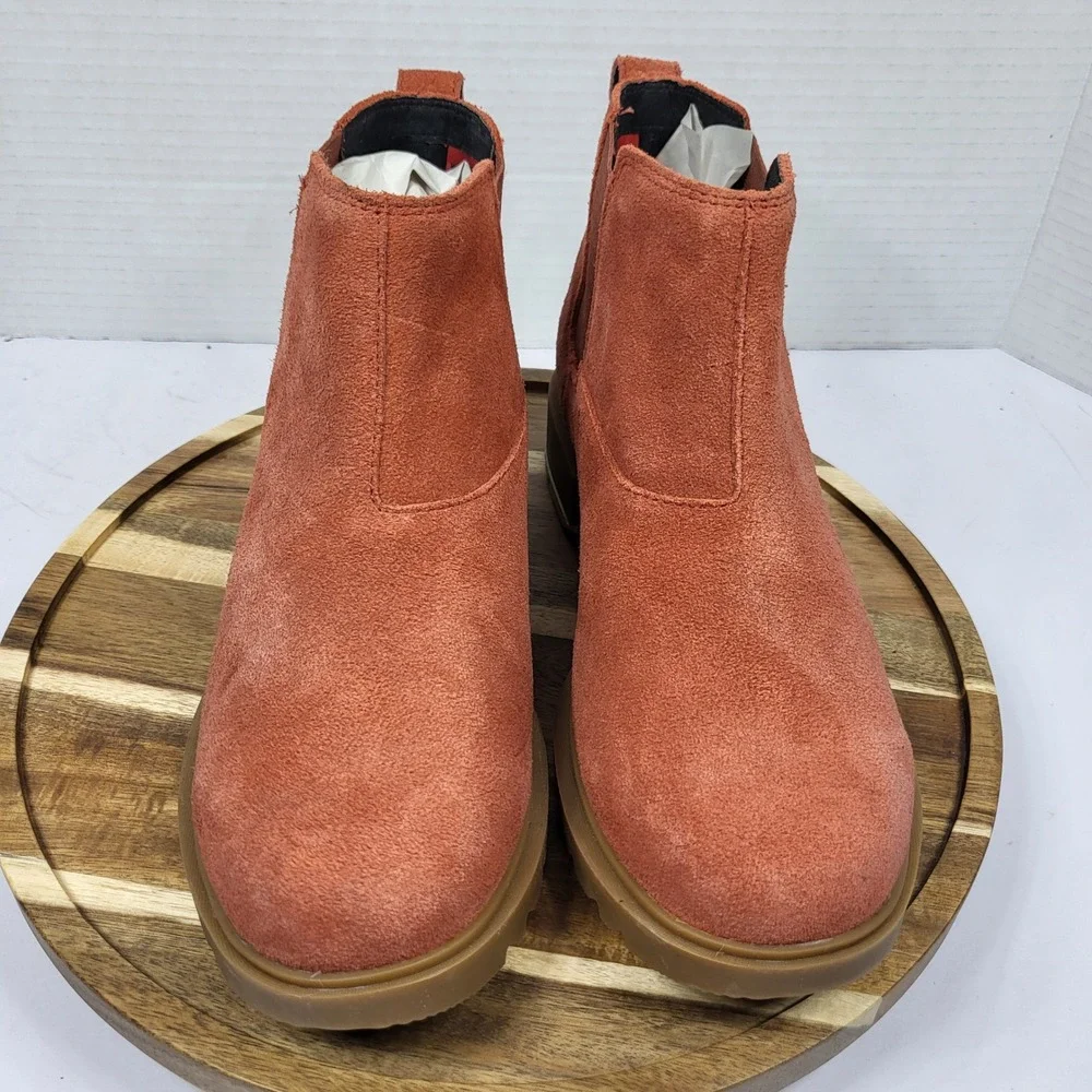 Sorel Hi-Line Chelsea Boots Waterproof Suede Rust Orange Women's Size 6.5 NL4815
